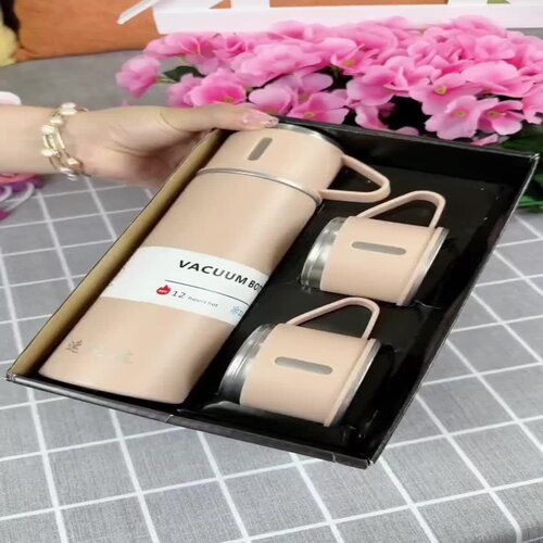 500ml%20Stainless%20Steel%20Thermos%20With%203%20Cup%20%7C%20Vacuum%20Flask%20Set%20Stainless%20Steel%20Water%20Bottle%20Thermos%20With%20Extra%202%20Lids%20-%20Image%203