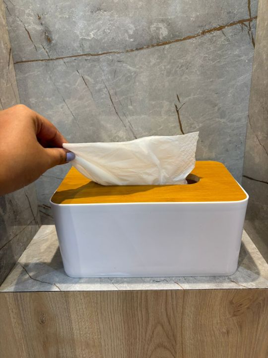 Wooden%20Tissue%20Box%20Black%20&%20White%20-%20Image%203