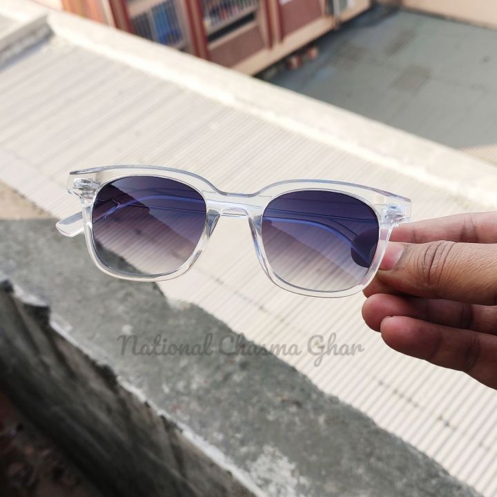 Transparent%20White%20Frame%20Black%20Lens%20Gentle%20Monster%20Sunglasses%20For%20Unisex%20-%20Image%204