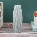 Flower Vase Decoration Home Plastic Vase White Imitation Ceramic Flower Pot Cologo. 