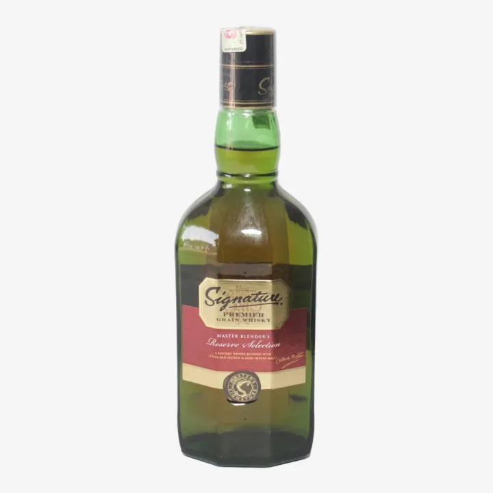 Signature%20Premier%20Grain%20Whiskey%20750%20ML%20-%20Image%204