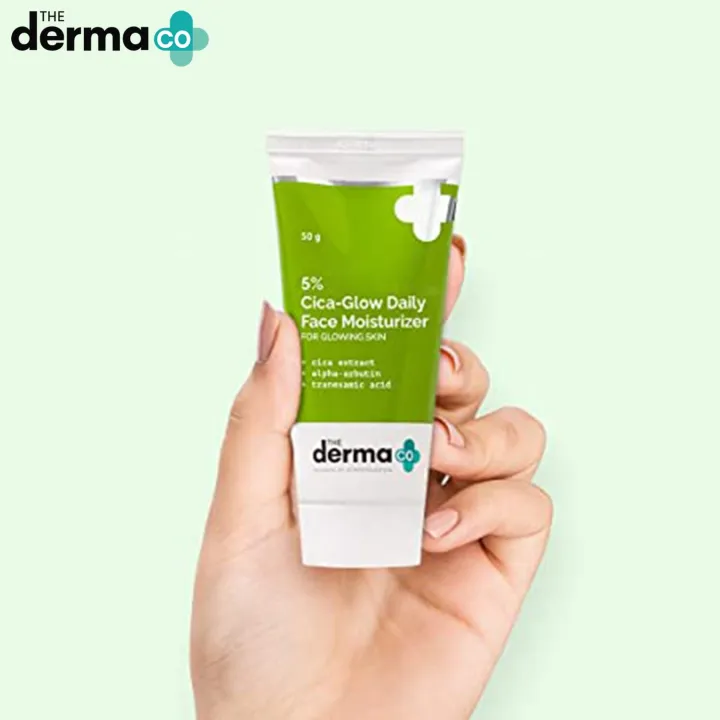 The%20Derma%20Co.%205%25%20Cica-Glow%20Daily%20Face%20Moisturizer%20with%20Alpha%20Arbutin%20&%20Tranexamic%20Acid%2050%20g%20-%20Image%203