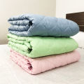 Microfiber Ultrasonic King Size Quilted Bed Cover. 