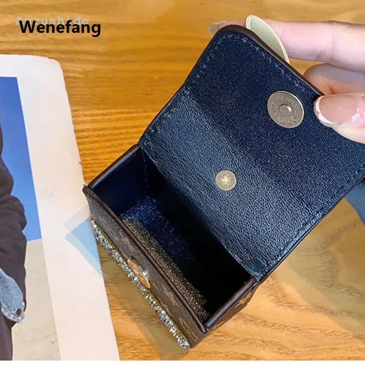Wenefang%20Anrushide%20Fashion%20inlaid%20rabbit%20ears%20mini%20bag%20PU%20headphone%20bag%20For%20Airpods%202025%20New%204%20Pro%202%203%202and1Case%20universal%20Portable%20coin%20purse%20with%20keychain%20-%20Image%204