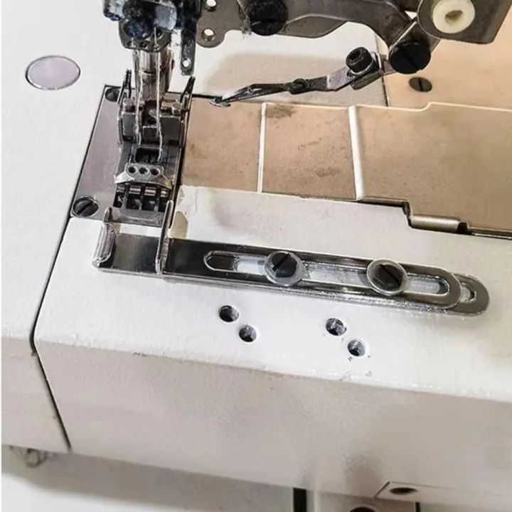 Durable%20Metal%20Sewing%20Machine%20Foot%20Three%20Needle%20Five%20Wire%20Seam%20Guide%20Presser%20Foot%20Multi-function%20Sewing%20Machine%20Accessories%20Rolled%20Hem%20Feet%20Home%20-%20Image%204