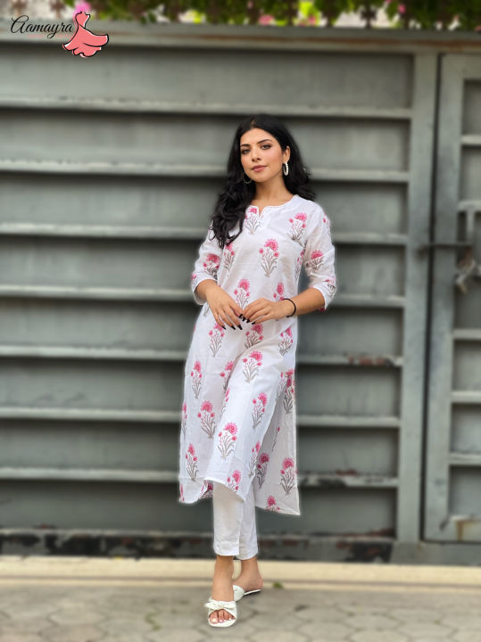 Aamayra Fashion House Pink Flower Printed White Straight Kurti For Women