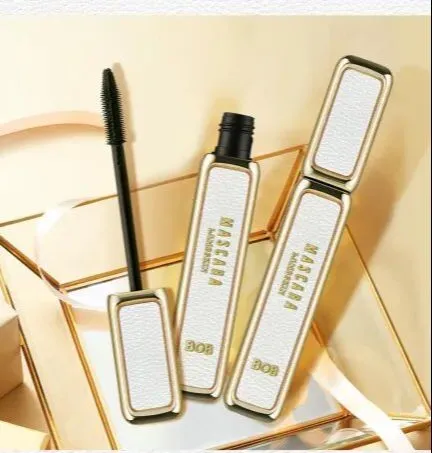 BOB%20lambskin%20gilt%20mascara,%20waterproof,%20not%20easy%20to%20smudge,%20slender%203D%20curl%20-%20Image%207