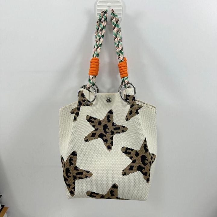 Cute%20Red%20Knitted%20Bucket%20Bag%20Handmade%20Large%20Capacity%20Wrist%20Bag%20Woven%20Ring%20Buckle%20Star%20Tote%20Bag%20for%20Women%20Girls%20-%20Image%207
