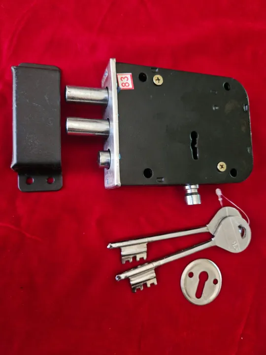 Bullet%202-1%20100MM%20Heavy%20Main%20Door%20Lock%20with%203%20Solid%20Bullet%20&%206%20Levers%20Lock%20100mm%20Double%20Action%20Locking%20with%202%20Chrome%20Finish%20Keys%20-%20Image%202