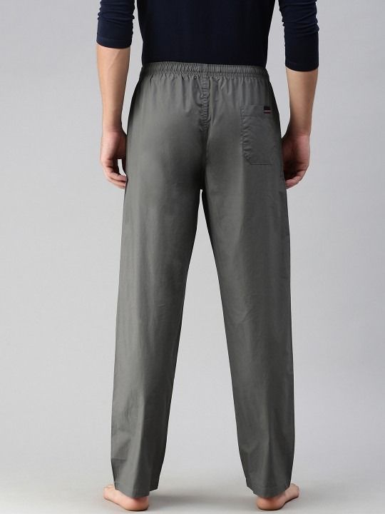 U.S.%20Polo%20Assn.%20Men%20Grey%20Solid%20Pure%20Cotton%20Lounge%20Pants%20-%20Image%203