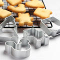 Non-stick surface -shaped cookie cutter Cute Durable Assorted shapes and sizes Biscuit mold Easy to clean Aluminium alloy Pastry cookies cutter for Baking enthusiasts Home baking Christmas cookies. 