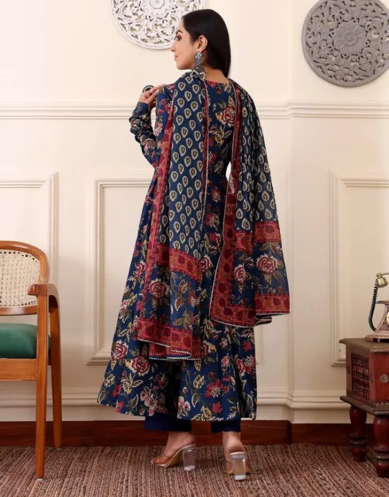 Fabdale%20Floral%20Printed%20Viscose%20Rayon%20Anarkali%20Kurta%20Pant%20Salwar%20Suit%20with%20Dupatta%20%7C%20Wedding,%20Party%20&%20Festive%20Wear%20(DVST-006)%20-%20Image%204