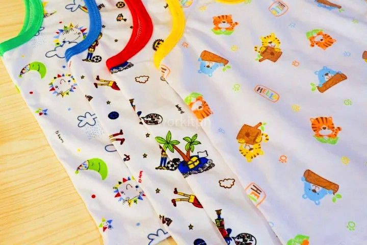 1%20Pc%20Cotton%20Sando%20Inner%20Vest%20For%20Kids%20-%20Fashion%20%7C%20Dresses%20For%20Babies%20%7C%20Kid's%20Wear%20%7C%20Sando%20For%20Babies%20%7C%20-%20Image%202