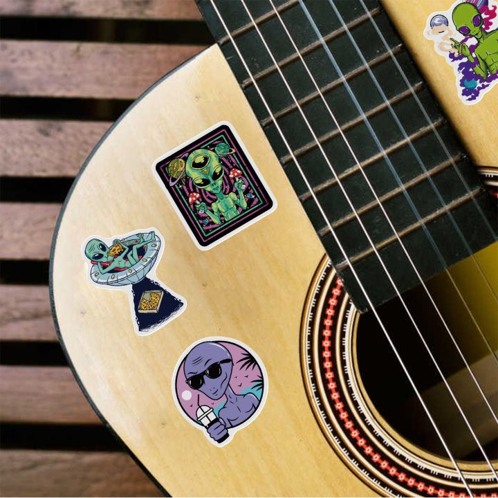 Artsy%20Home%2025/50pcs%20Stoner%20Alien%20Leaves%20Stickers%20for%20Laptops%20and%20Skateboards%20Cellphone%20-%20Image%203