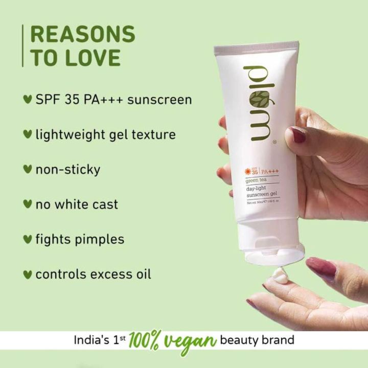 Plum%20Green%20Tea%20Day-Light%20Sunscreen%20Gel%20SPF%2035%20PA+++,%2050ml%20-%20Image%203