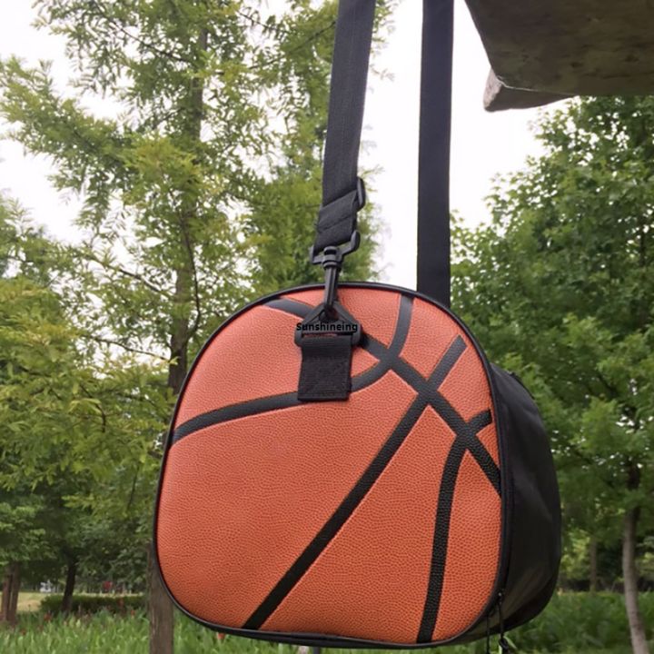 Soccer%20shoulder%20strap%20can%20basketball%20bag%20single%20shoulder%20basketball%20storage%20bag%20waterproof%20basketball%20bag%20strap%20adjustable%20portable%20-%20Image%203