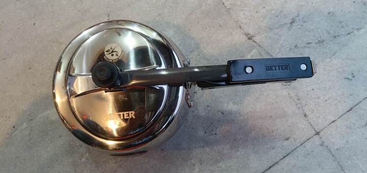 Stainless%20Steel%20Pressure%20Cooker%202%20Liters%20-%20Image%206