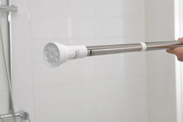 Adjustable%20Stainless%20Steel%20Telescopic%20Shower%20Curtain%20Rod%20110-200cm%20for%20Bathroom%20-%20Image%203