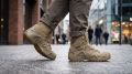 Shoes Tactical Waterproof, Outdoor & Hiking Casual LOWA Medium Stylish Desert Boot. 