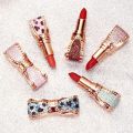 Hengfang sparkling star diamond bow lipstick lip gloss set boxed affordable brand student bean paste ox blood color 9402. 