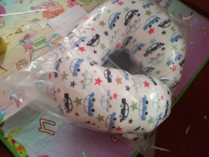 U-Shaped%20Nursing%20Breastfeeding%20Pillow%20-%20PIllow%20For%20Babies%20%7C%20U-Shaped%20Pillow%20%7C%20-%20Image%203