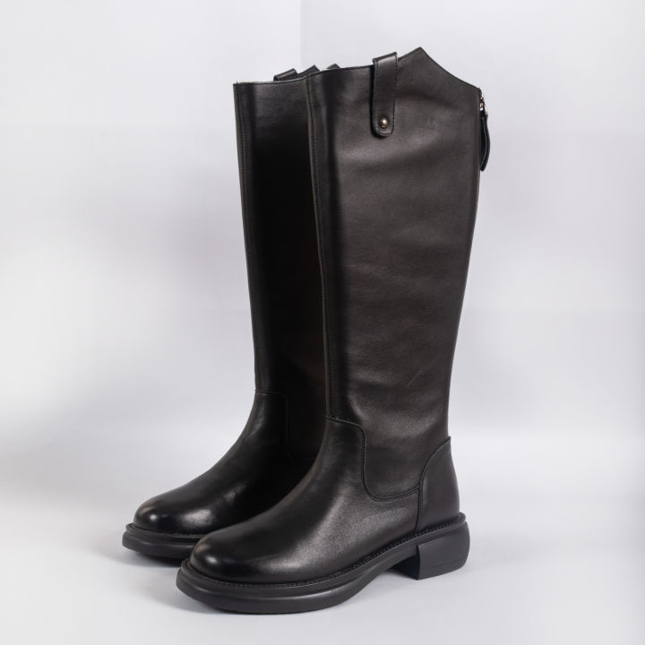 Ampersand%20Genuine%20Leather%20Knee%20Length%20Boots%20for%20Women,%20Beluga%20-%20Image%202