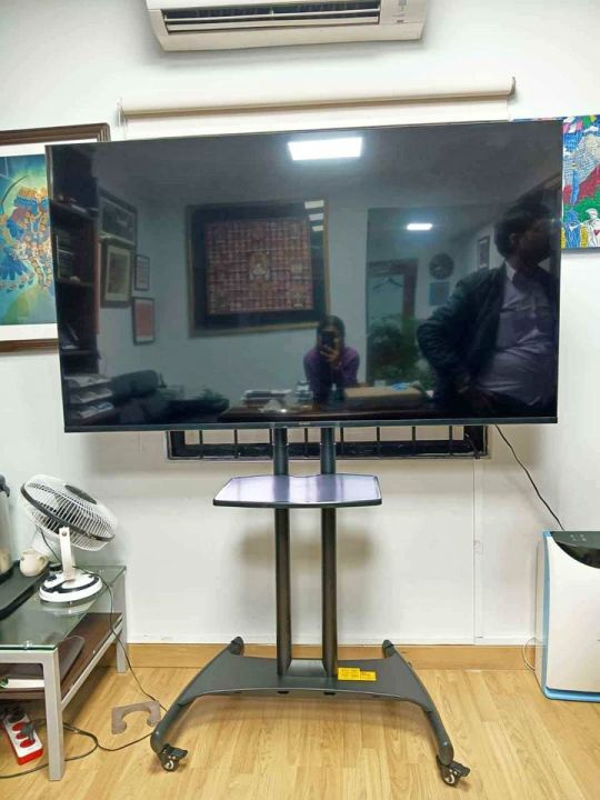 Portable%20TV%20Cart%20Height%20Adjustable%20-%2032%20to%2075%20Inch%20Mobile%20TV%20Stand%20with%20Webcam%20Shelf/Wheels,%20Floor%20Trolley%20for%20School/Office%20-%20Image%207