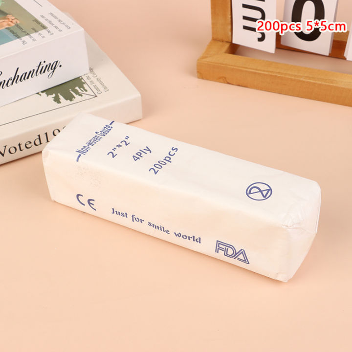 Gauze%20Pad%20Cotton%20First%20Aid%20Kit%20Emergency%20Waterproof%20Wound%20Dressing%20Sterile%20Gauze%20Pad%20XINYAN%20-%20Image%209