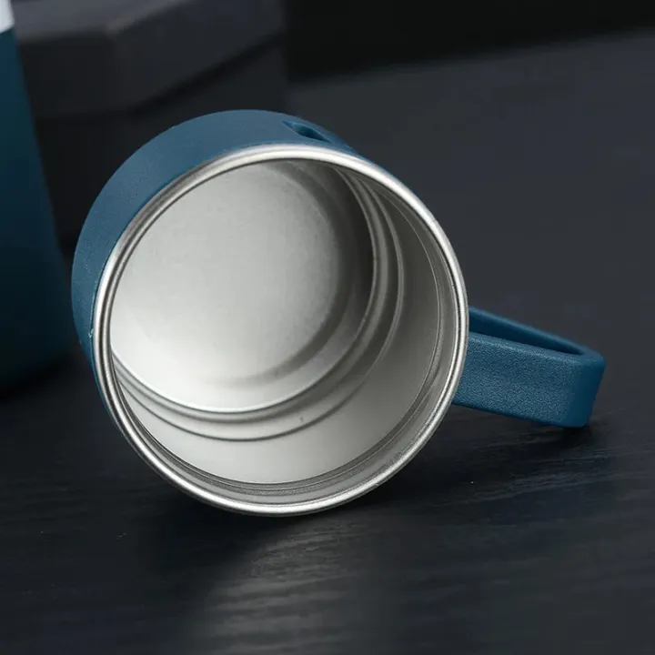 500ml%20Stainless%20Steel%20Vacuum%20Flask%20&%20Thermos%20Set%20%E2%80%93%20Insulated%20Hot%20Water%20Bottle%20with%20Elegant%20Gift%20Packaging%20-%20Image%205