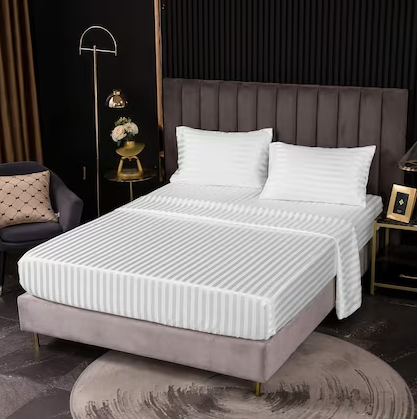 Queen%20Size%20Bedsheet%20With%20Two%20Pillow%20Covers%20(Colours%20Available)%20-%20Image%202