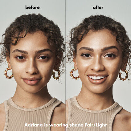 e.l.f.%20Halo%20Glow%20Liquid%20Filter,%20Complexion%20Booster%2031.5ml%20(1.06%20Fl%20Oz%20)%20-%20Image%204