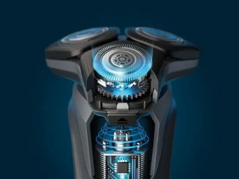 Philips%20Shaver%20S5880/20%20Series%205000%20Wet%20&%20Dry%20Electric%20Shaver%20with%20SkinIQ%20Technology,%20SteelPrecision%20Blades,%20Power%20Adapt%20Sensor%20and%20360-D%20Flexing%20Heads,%20Carbon%20Grey,%20-%20Image%203