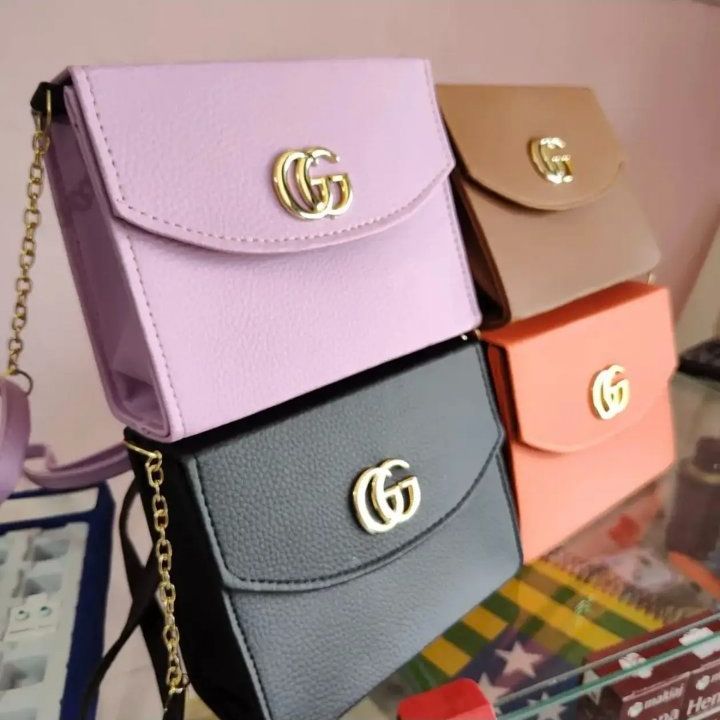 CG%20Small%20Side%20Shoulder%20Bag%20for%20Women%20-%20Image%202