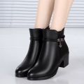 Fashion Ankle Boots Women's Black Round Toe High Heels Autumn and Winter Chunky Heels Rhinestone Leather Boots Bota Feminina. 