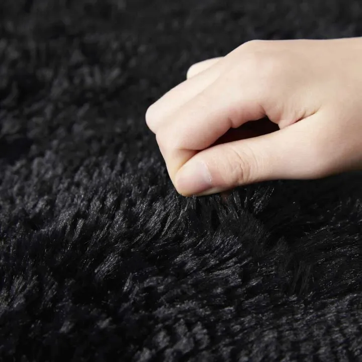 Faux%20Fur%20Hair%20Door%20Mats%20for%20Home%20Bedroom%20Entrance_Super%20Soft%20and%20Fluffy%20-%20Image%203