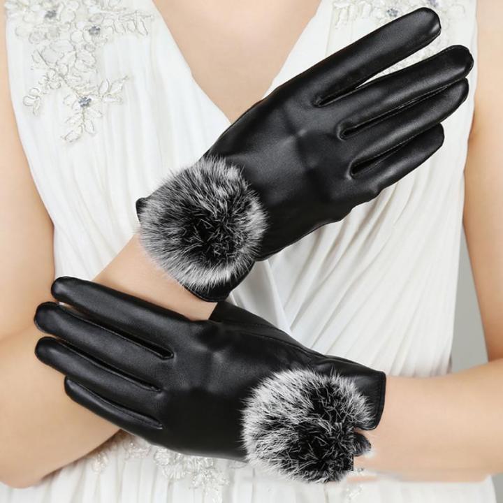 Women'S%20Touchscreen%20Leather%20Winter%20Gloves%20With%20Faux%20Fur%20Pom-Pom%20-%20Image%204