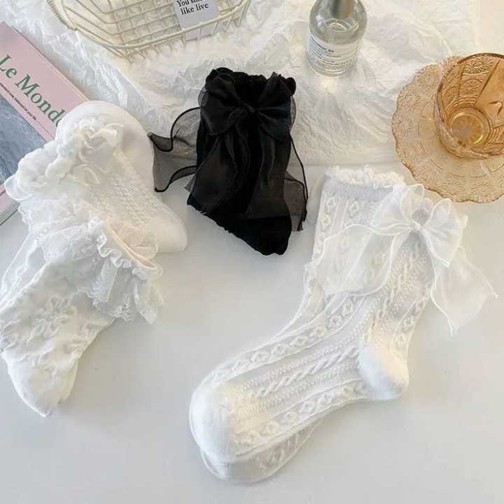 1%20Pair%20Adorable%20Women's%20Bowknot%20Ruffle%20Frill%20Socks%20Set%20%E2%80%93%20Elegant,%20Cute,%20and%20Trendy%20Accessory%20for%20a%20Chic%20Look%20%E2%80%93%20Ideal%20Gift%20for%20Any%20Special%20Occasion%20-%20Image%205
