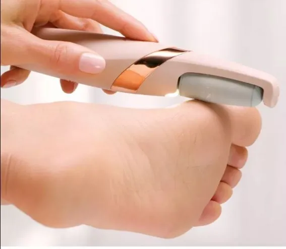 Flawless%20Electric%20Pedi%20Callus%20Remover%20-%20Image%206