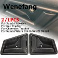 Wenefang 2/1PCS Car Interior Left Right Front Door Handles For Suzuki Sidekick High Quality Geo Tracker 1989-1998 For Suzuki Vitara SE416 SV620 SV420. 