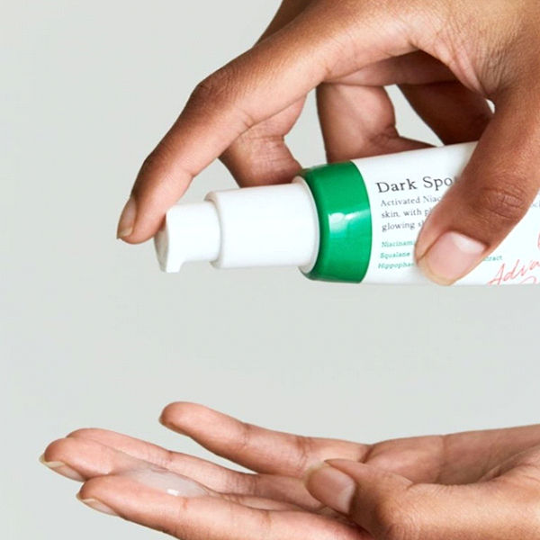 Dark%20Spot%20Correcting%20Glow%20Serum%20:-%2050ml%20-%20Image%202