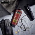 TreSemmé Keratin Smooth Shampoo 700ml | Anti-Frizz Hair Shampoo with Keratin & Argan Oil for Smooth, Shiny Hair. 