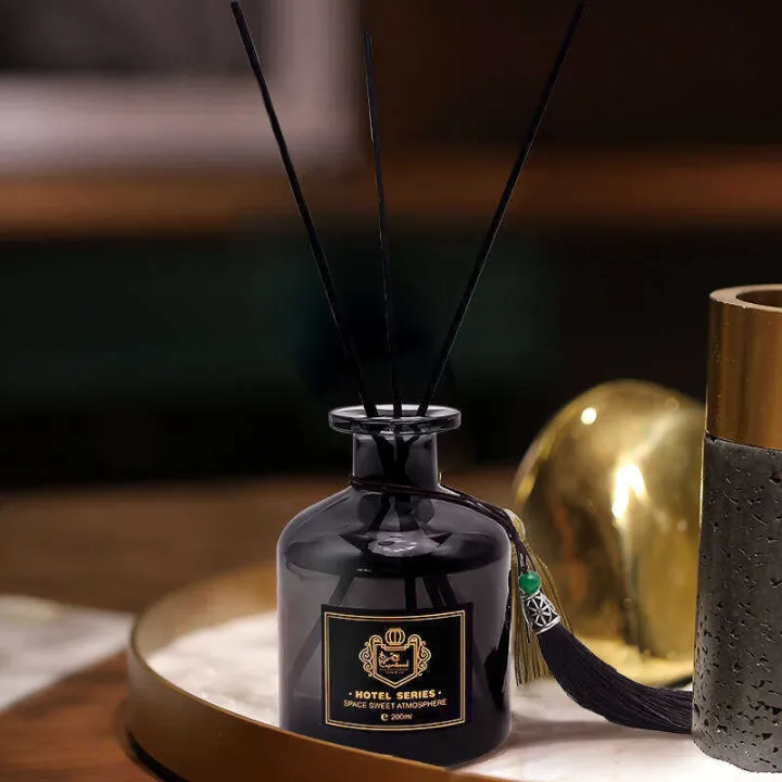 Dishixuan%20200ml%20Aromatherapy%20Essential%20Oil%20Set%20Hilton%20Hotel%20Room%20Incense%20Decoration%20Long-lasting%20Fragrance%20-%20Image%204