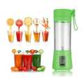 6 Blades Portable and Rechargeable Juice Blender/Juicer. 