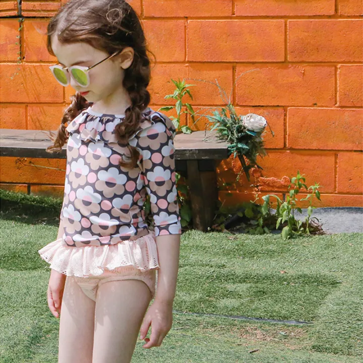 2025%20Summer%20Strawberry%20Shan%20Korean%20Children's%20Wear%20Kids%20Girls%20Foreign%20Split%20Hooded%20Swimsuit%20Set%20In%20Stock%20-%20Image%204