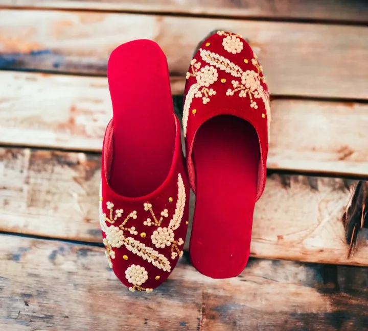 Velvet%20Floral%20Embroidered%20Close%20Handmade%20Slippers/Juta%20For%20Women%20-%20Image%203