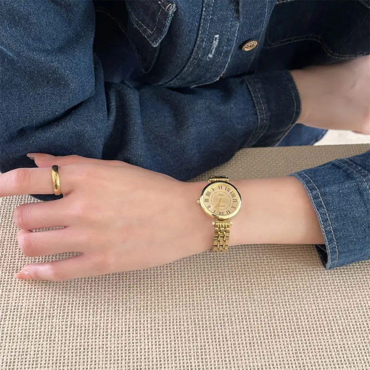 BEIRUTE%20Steel%20Band%20Women's%20Watch%20Cool%20Versatile%20Fashion%20Small%20Silver%20Watch%20-%20Image%203