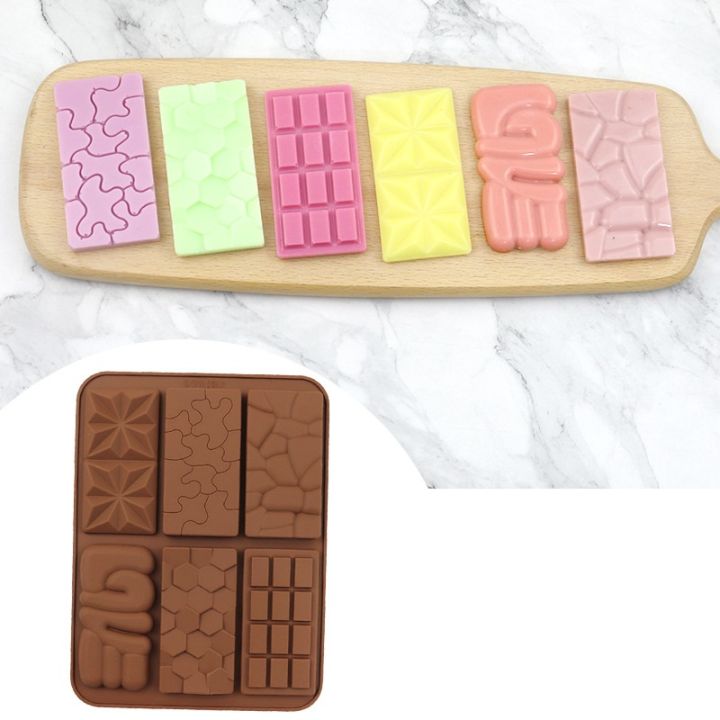 6%20Grid%20Small%20Waffle%20Rectangle%20Chocolate%20Bar%20Silicone%20Candy%20Mold%20Trays%20WANNA%20-%20Image%205
