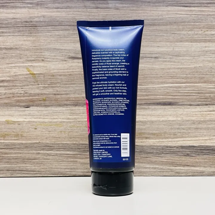 Dear%20Body%20Velvet%20Plum%20Body%20Cream%20226gm%20-%20Made%20In%20UK%20-%20Image%202