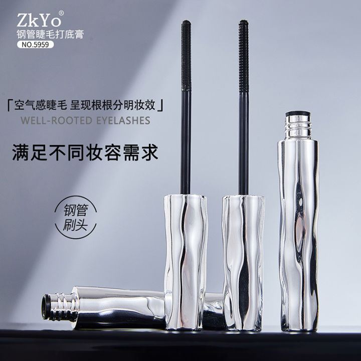 ZkYo%20steel%20tube%20mascara%20primer%20holds%20the%20makeup%20roll%20and%20is%20waterproof%20and%20sweat-proof%20and%20long,%20non-smudge-free%20thread%20mascara%20-%20Image%203