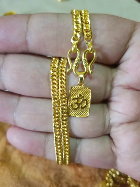 Om%20Locket%20/Gold%20Plated%20Panchadhatu%20Chain%20With%20%E0%A5%90%20Locket%20-%20Image%2010